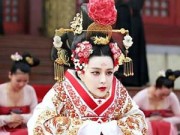 Thời trang - "Cười chảy nước mắt" vì ảnh chế váy áo trong Võ Tắc Thiên