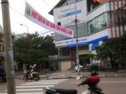 Eva tám - Người ‘nhiều học’ vẫn vượt đèn đỏ như thường!