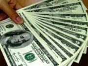 Mua sắm - Giá cả - USD ngân hàng kịch trần những ngày đầu năm