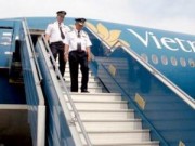 Tin tức - Lương năm 2015 sẽ tăng cao, phi công VNA có chịu ở lại?