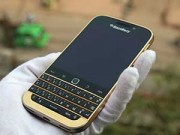 Eva Sành điệu - Xuất hiện phiên bản Blackberry Classic mạ vàng tại Việt Nam