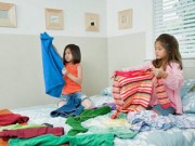 Nhà đẹp - Mẹo gấp quần áo đỉnh cao trong 2 giây