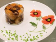 Bếp Eva - Tỉa hoa cánh bướm trang trí đĩa ăn ngày Tết