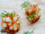 Bếp Eva - Cá chiên hình hoa cúc giòn ngon ngày Tết