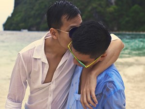 Trọn bộ ảnh cưới lãng mạn của NTK Adrian Anh Tuấn