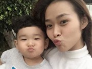 Làng sao - Hot girl Diệp Bảo Ngọc "đọ" vẻ xì tin cùng con trai