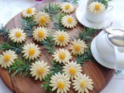 Bếp Eva - Bánh quy hình hoa cúc chào đón Xuân