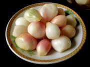 Bếp Eva - Cách muối dưa hành trắng giòn kiểu truyền thống