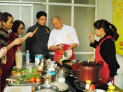 Bếp Eva - Lớp học nấu ăn ngày Tết hút học viên