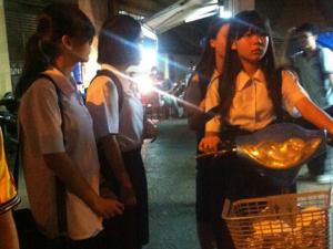 TPHCM: Dạy thêm cả thể dục, quốc phòng?