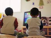 Làm mẹ - Thiết bị điện tử trong phòng "đánh cắp" giấc ngủ của trẻ