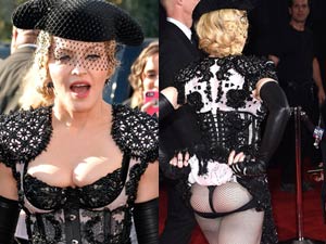Madona khoe vòng 3 trần trụi tại Grammy 2015