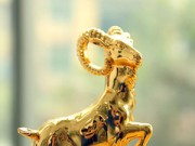 Nhà đẹp - 80 triệu đồng tượng dê vàng cho công thành danh toại