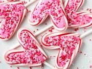 Bếp Eva - Kẹo que tình yêu tặng chàng ngày Valentine