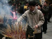 Tin tức - Ngày Tết thắp mấy nén hương?