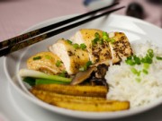 Bếp Eva - Gà nhồi hành nấm nướng ngon mê