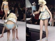 Thời trang - Những cú ngã "nhớ đời" nhất của chân dài trên sàn catwalk