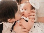 Làng sao - Con trai Lý Hải yêu chiều em gái mới sinh