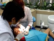 Làng sao - Cường Đôla đưa Subeo đi khám răng khi vắng Hà Hồ