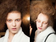 Làm đẹp - Mốt nhuộm lông mi trắng 'đổ bộ' show Alexander McQueen