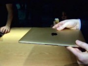 Clip Eva - Apple ra mắt thành viên mới MacBook 12 inch siêu mỏng