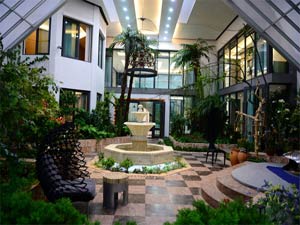 Biệt thự sang của chàng tỉ phú đa nhân cách