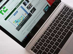 Google ra Chromebook Pixel mới, 2 cổng USB Type-C, giá từ 999 USD