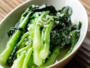 Bếp Eva - Mẹo xào ngồng cải luôn xanh