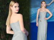 Làng sao - "Lọ lem" Lily James diện đầm cúp ngực gợi cảm
