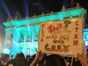 Tin tức - Nhà Hát Lớn lung linh trong Giờ Trái Đất