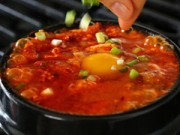 Bếp Eva - Canh kim chi thịt heo cho ngày se lạnh