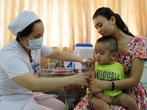 Tiêm miễn phí vắc xin sởi - rubella cho trẻ