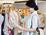 Nhà đẹp - Cách loại bỏ mùi và chất độc hại trong quần áo mới