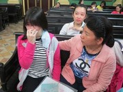 Tin tức - Nỗi đau thiếu nữ bị kẻ cuồng tình tạt axit