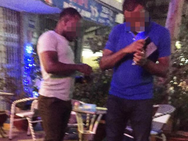 Vào thế giới “Tây đen”...