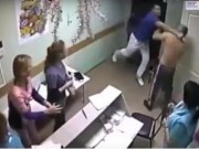 Tin tức - Sốc: Bác sĩ phẫu thuật đánh chết bệnh nhân