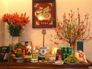 Nhà đẹp - Vị trí đặt bàn thờ: Trái không bề bộn, phải cấm điện