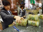 Nhà đẹp - Giờ lành đi gửi tiền cho cả năm lộc vào như nước