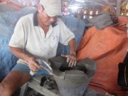 Tin tức - Làng nghề làm “ông Táo” nhộn nhịp đón Tết