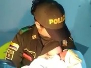 Clip Eva - Nữ cảnh sát cứu sống bé bị bỏ rơi gây xúc động