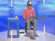 Clip Eva - Thán phục cậu bé giải khối rubik bằng chân