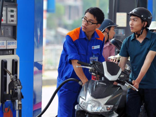 Giá xăng tiếp tục giảm, thấp nhất kể từ năm 2009