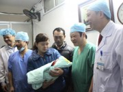 Tin tức - Hạnh phúc vỡ òa đón bé đầu tiên ra đời nhờ mang thai hộ