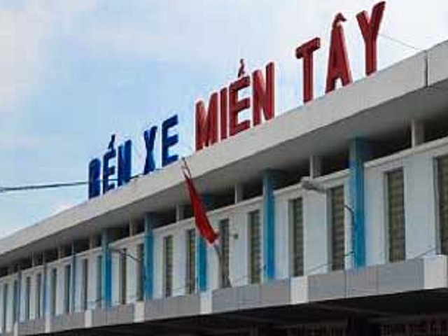 11 nhà xe Bến xe Miền Tây TP. HCM phụ thu giá vé Tết 40%