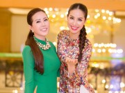 Làng sao - Phạm Hương, Thu Hoài thân thiết như chị em