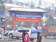 Tin tức - Hàng chục nghìn học sinh Lào Cai nghỉ học vì băng tuyết