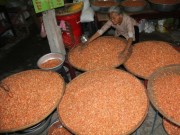 Mua sắm - Giá cả - Miền Tây tăng tốc làm hàng đặc sản Tết