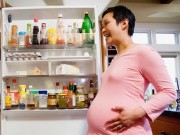 Bà bầu - Thực hư việc mẹ bầu uống nước tăng lực bị sảy thai