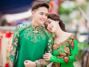 Làng sao - Văn Anh - Tú Vi hạnh phúc dễ bị "ghen tị" trên phố xuân