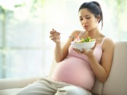 Bà bầu - Những thực phẩm mẹ bầu không nên ăn dịp Tết